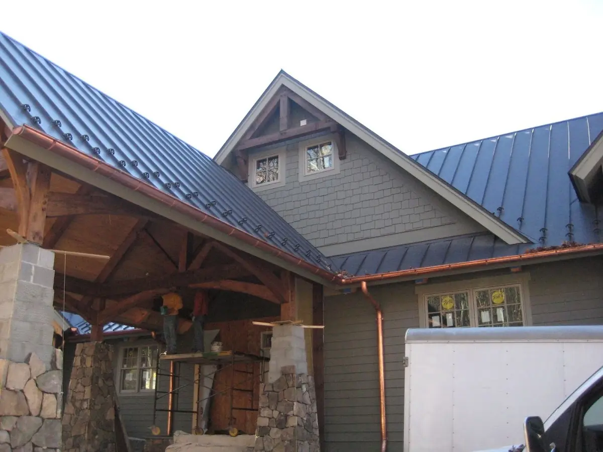 Craftsman Roofing team delivering quality roofing work in Dulls Corner
